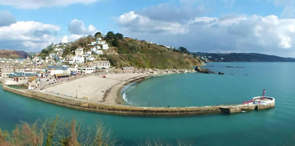 Stunning views over Looe and the coast from the Watermark